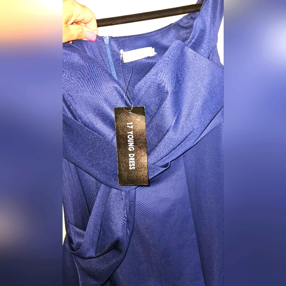 NWT Elegant Blue Evening Gown - Picture 3 of 9